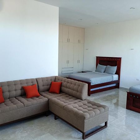 Casa Hector, Con Jacuzzi, Cerca Del Foro Gnp. Villa Mérida Eksteriør billede