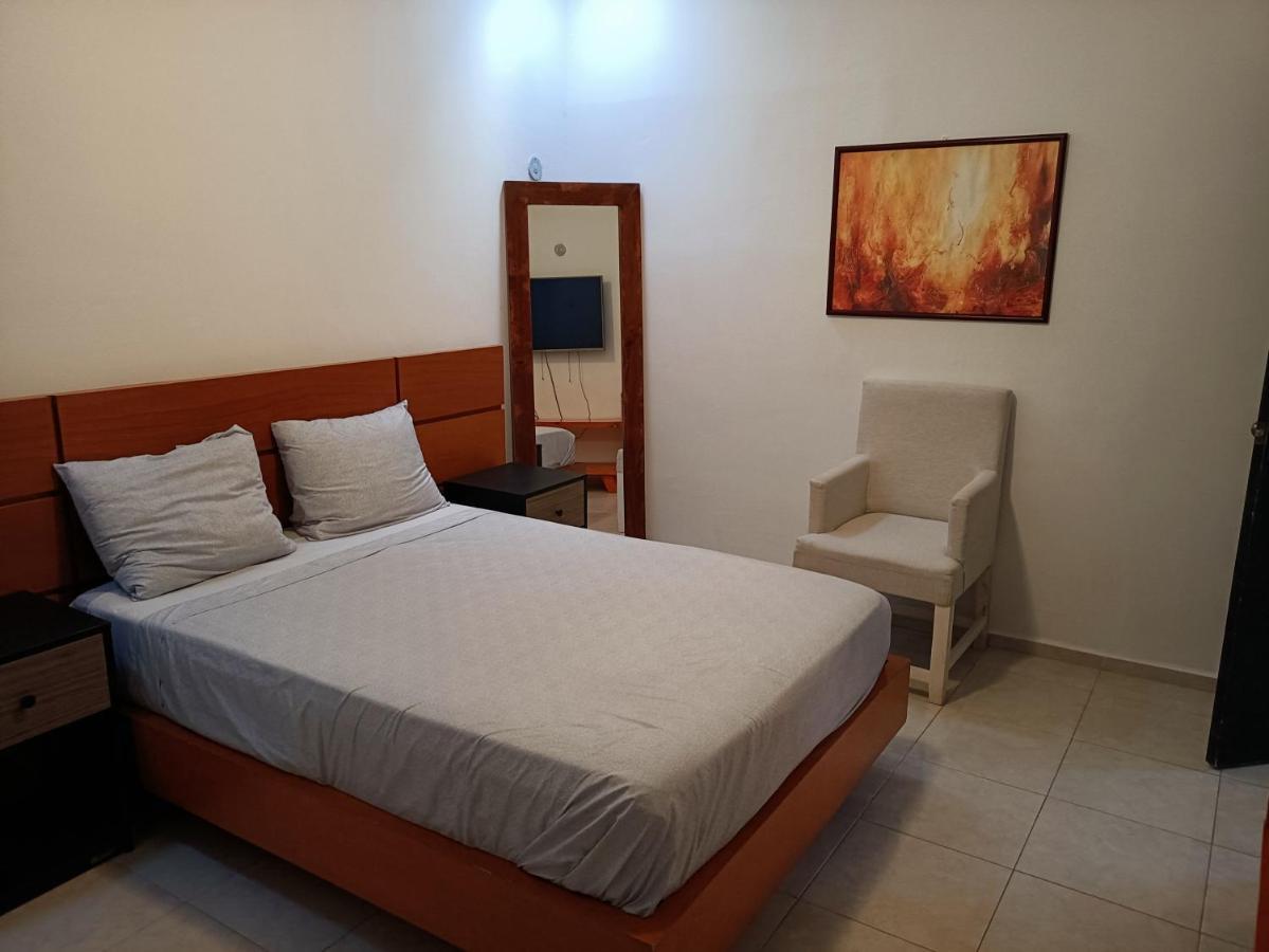 Casa Hector, Con Jacuzzi, Cerca Del Foro Gnp. Villa Mérida Eksteriør billede