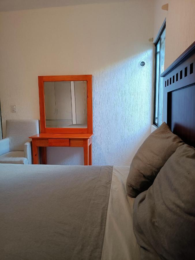 Casa Hector, Con Jacuzzi, Cerca Del Foro Gnp. Villa Mérida Eksteriør billede